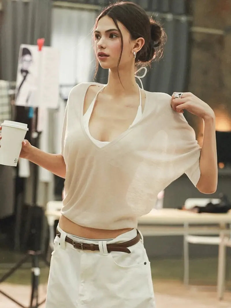 Women's Solid Color Minimalist Semi-Sheer V Neck Long Sleeve T-shirt 💖 Feel Confident in Every Outfit