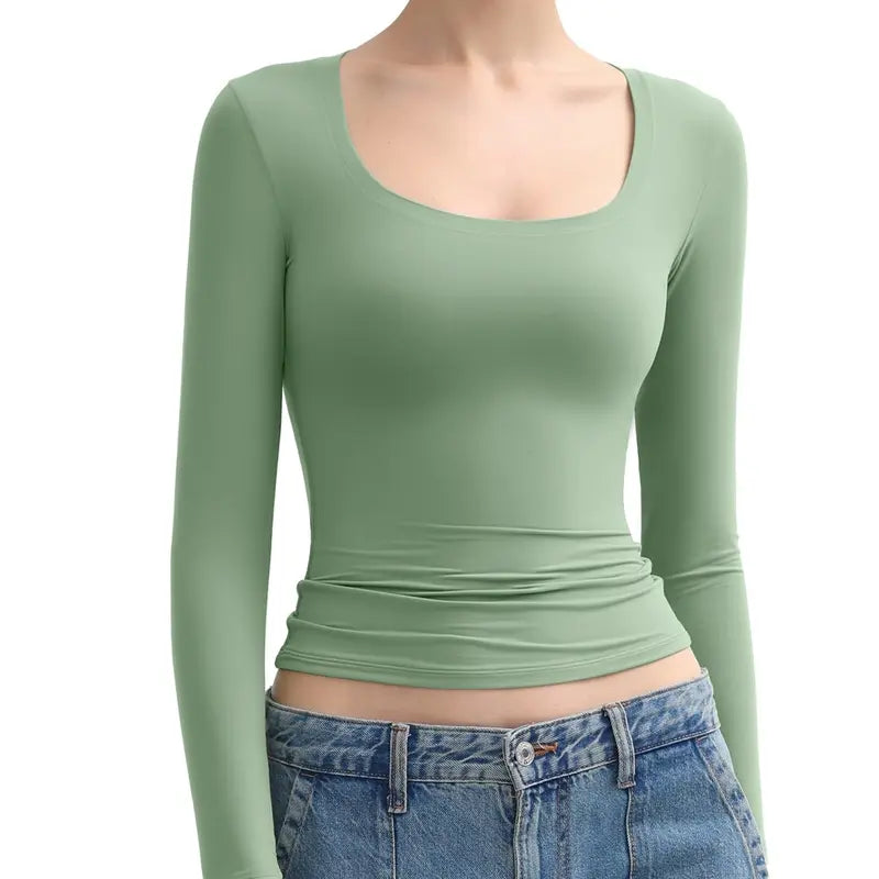 The Perfect Womens Scoop Neck Long Sleeve 🔥 Soft, Slimming & Stylish — Your New Favorite Layer💕